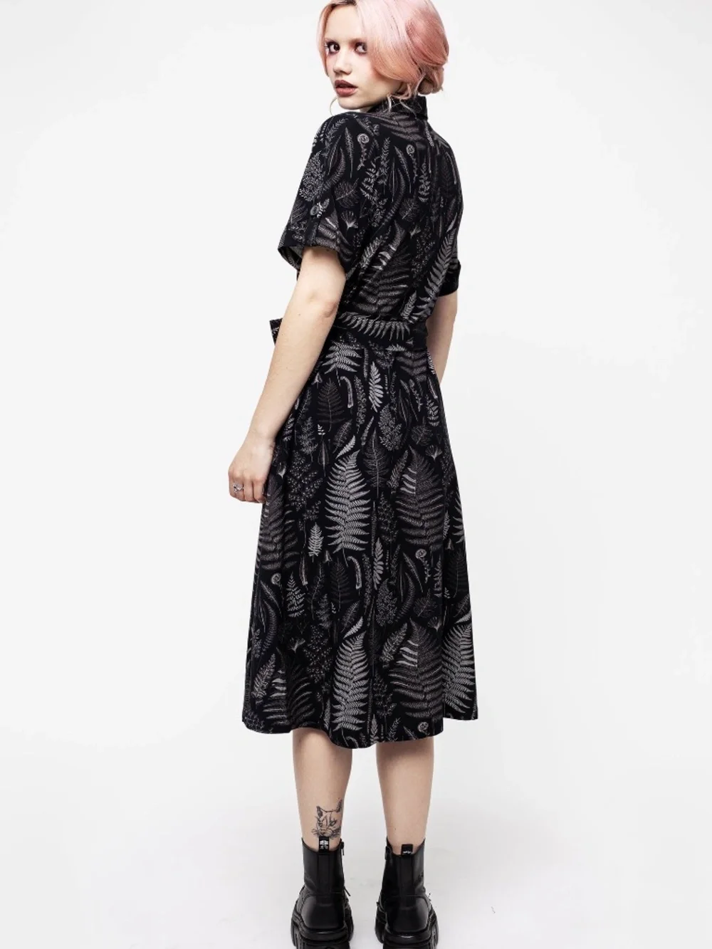 Maidenhair Midi Short Sleeve Shirt Dress - 10 Tall - fern frond illustrations - Picture 2 of 11